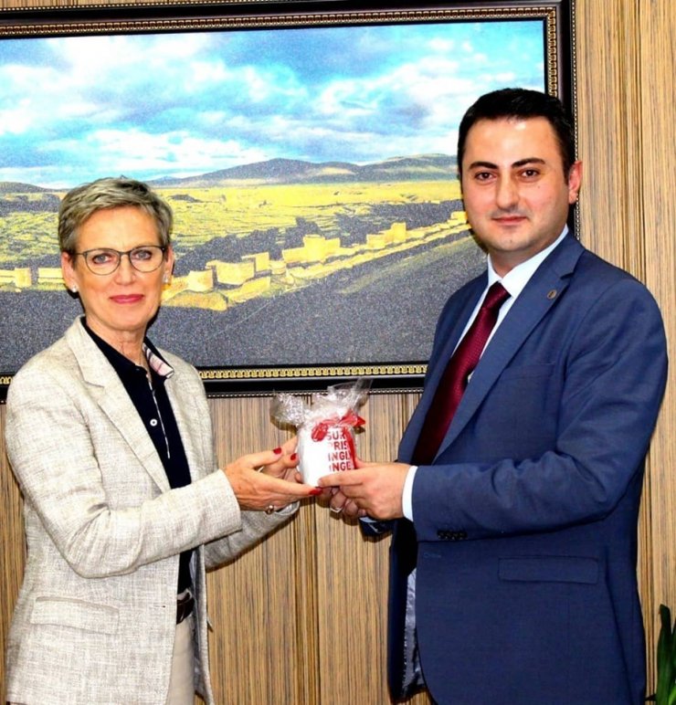 Avusturya Büyükelçisi Tılly, Kars’ta