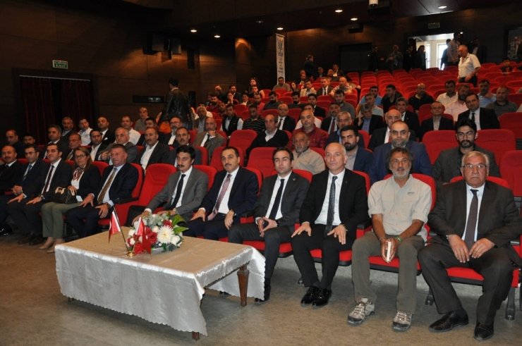 Kars’ta ‘Turizm Eğitim Semineri’