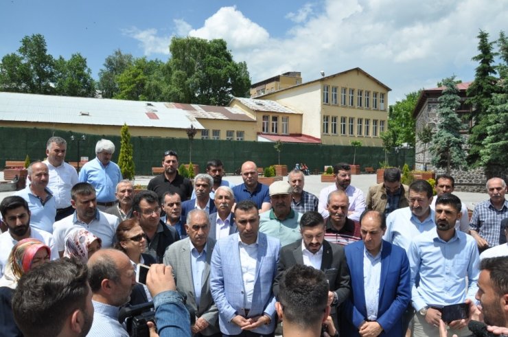 AK Parti’den Mursi Açıklaması