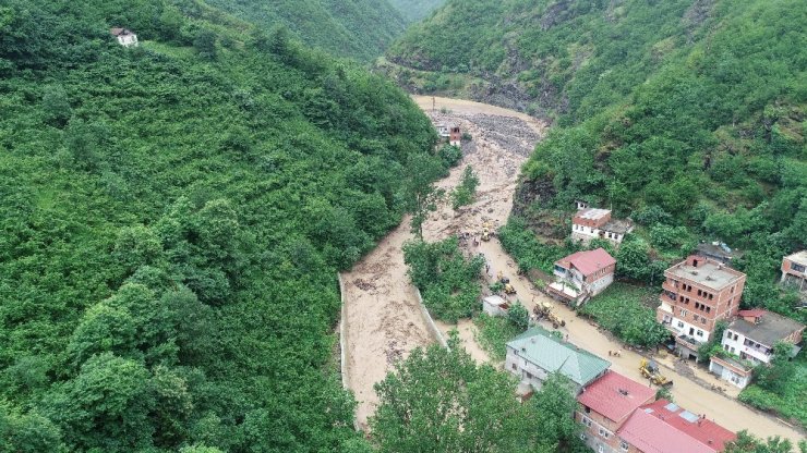 Trabzon’un Araklı'da HES Faciası