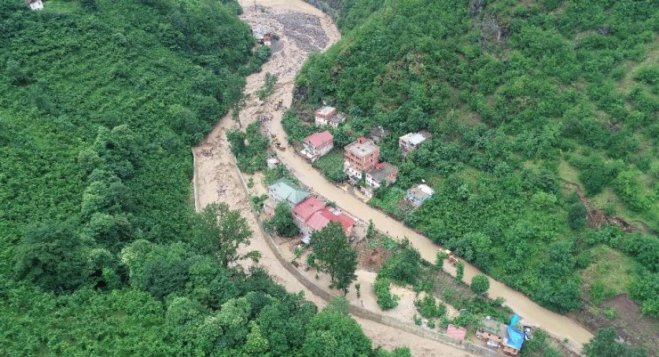 Trabzon’un Araklı'da HES Faciası