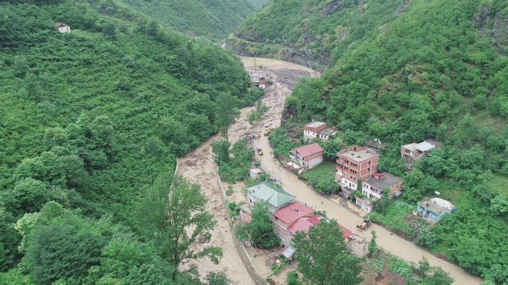 Trabzon’un Araklı'da HES Faciası