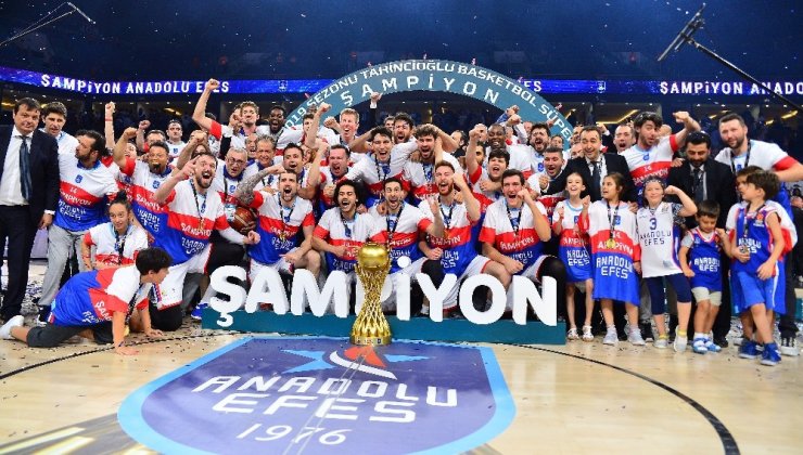 'Anadolu Efes' Şampiyon Oldu
