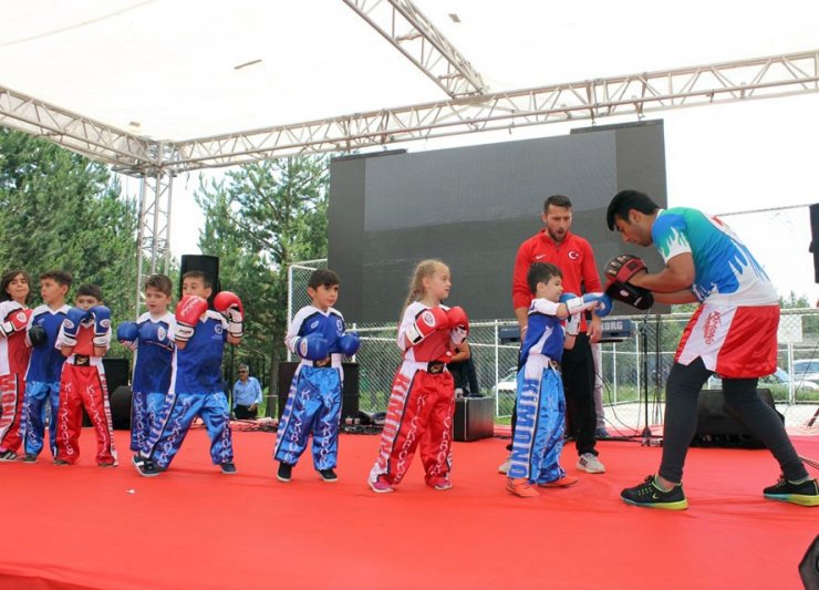 Hanak ‘Aşık Mazlumi’ Anma Şenlikleri