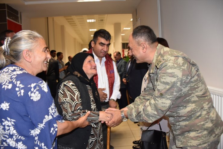'Şehit Aileleri ve Gaziler' Onuruna Yemek