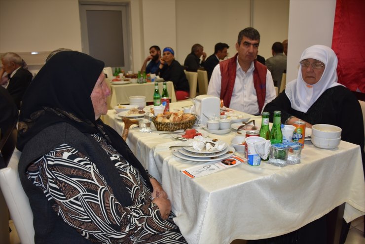 'Şehit Aileleri ve Gaziler' Onuruna Yemek
