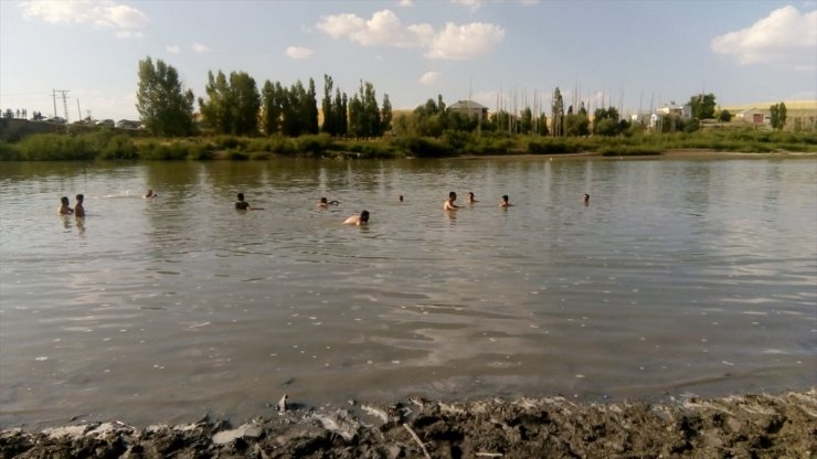 Murat Nehri'nde 4 Çocuk Boğuldu