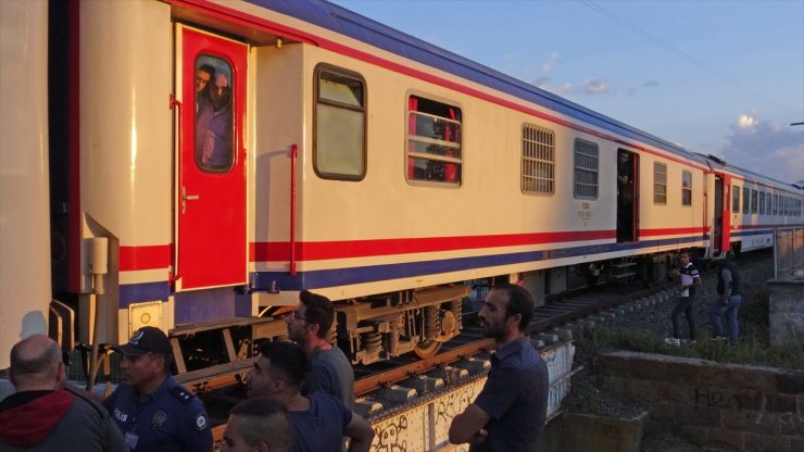 13 Yaşındaki Çocuğa Tren çarptı