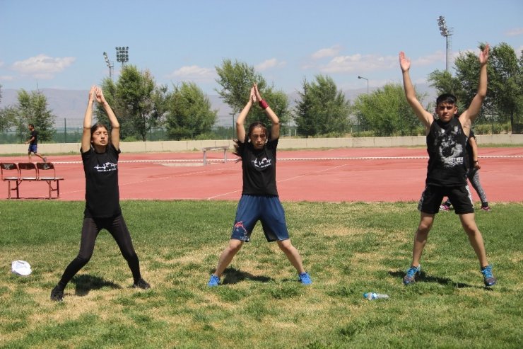 Curling Milli Takımı Erzurum’da Kamp Yapıyor