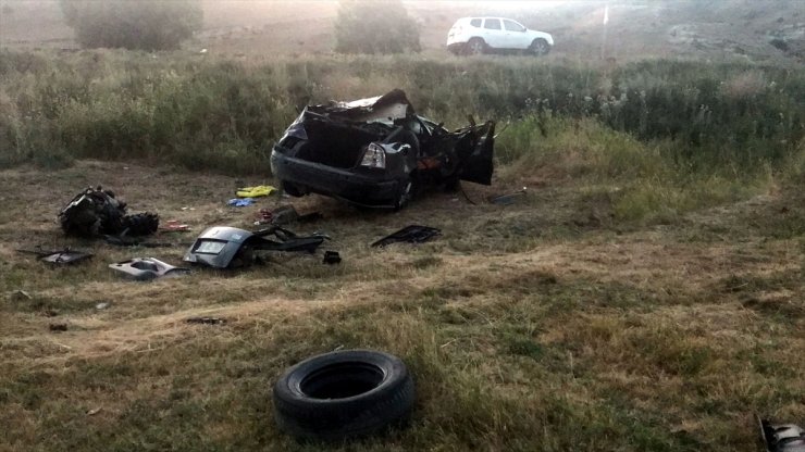 Erzurum'da Trafik Kazası: 2 Ölü