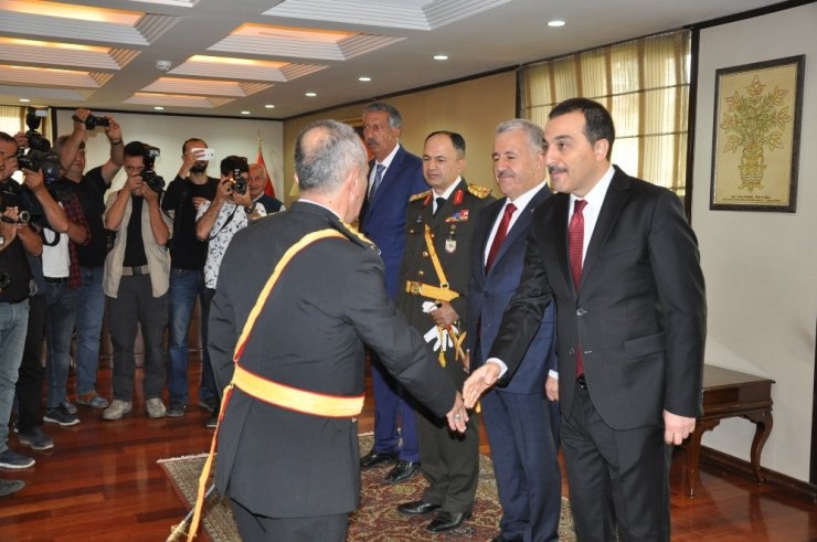 Kars’ta 'Zafer Bayramı' Kutlamaları