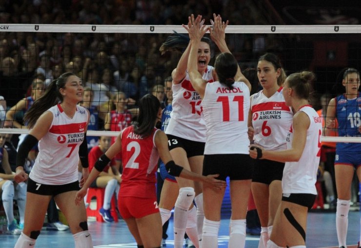 'Voleybol'da Muhteşem Final