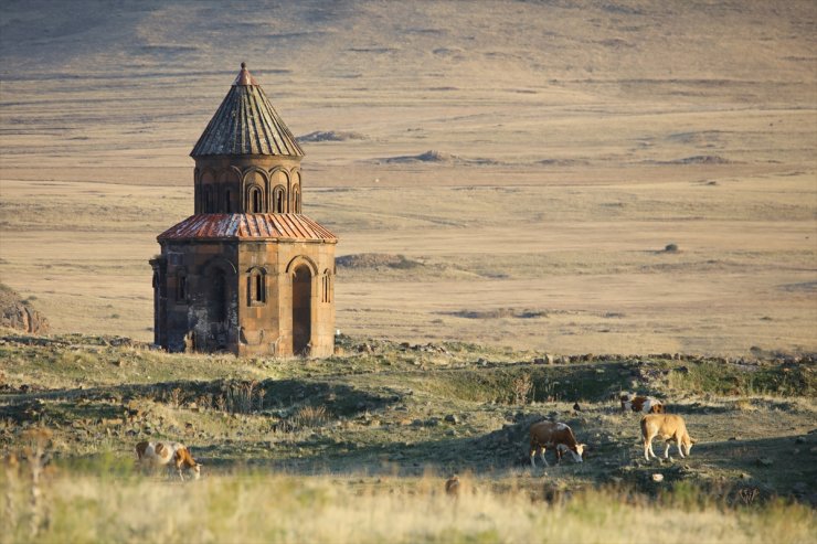 Ani Sonbaharda Bir Başka Güzel
