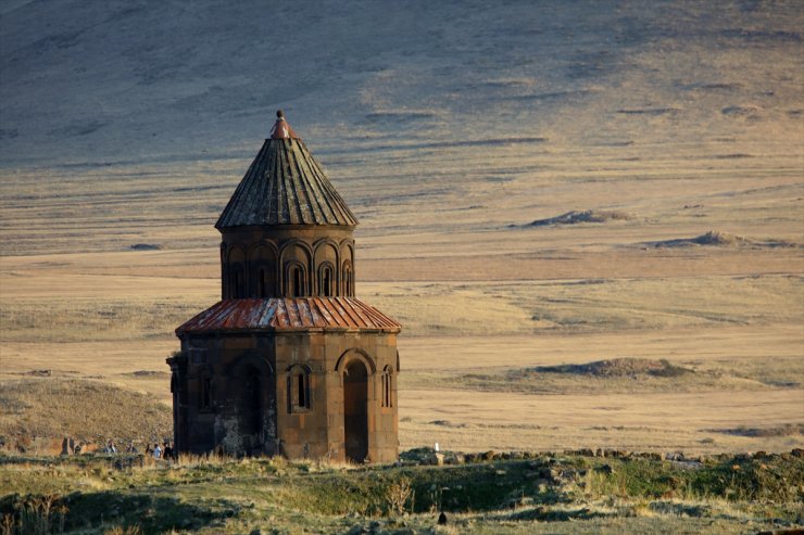 Ani Sonbaharda Bir Başka Güzel