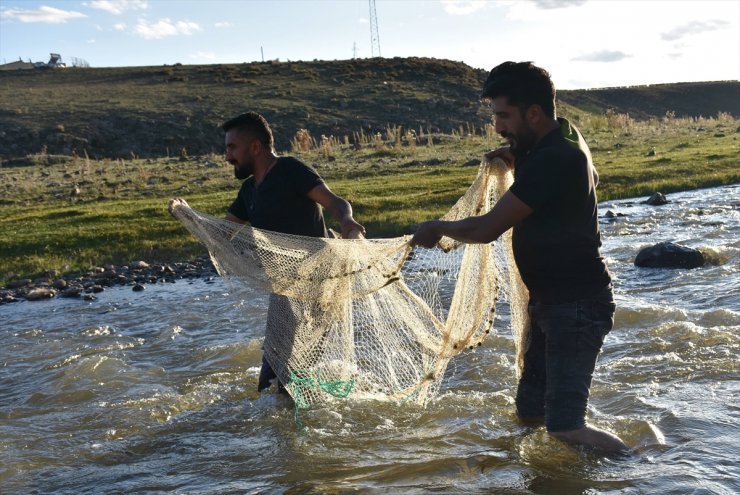 ‘Gün Batımı’nda Balık Avı Keyfi