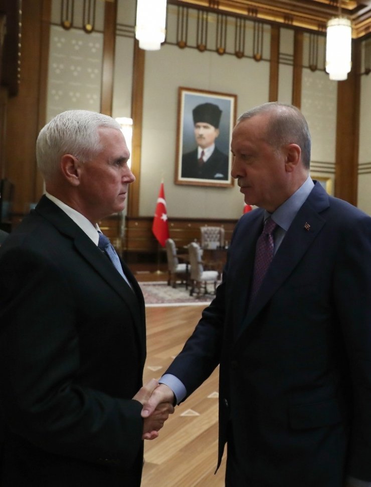 Erdoğan - Pence Görüşmesi Başladı