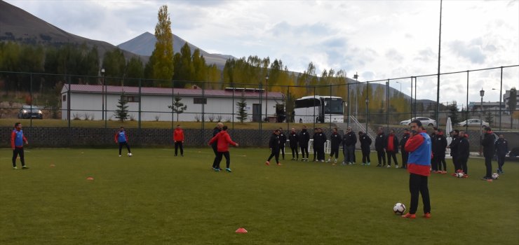 Erzurum'da UEFA B Antrenörlük Kursu