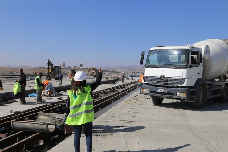 'Lojistik Merkezi' Ekibinin Kadın Mühendisi