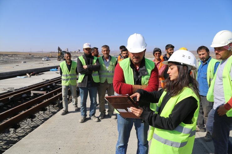 'Lojistik Merkezi' Ekibinin Kadın Mühendisi