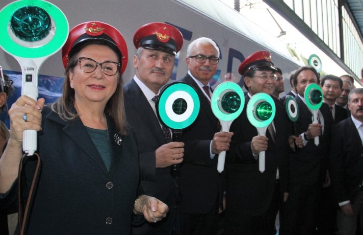 Çin’den Gelen Yük Treni Ankara’da