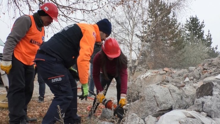 Kars’ta AFAD Gönüllü Eğitimi