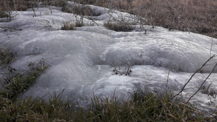 Kars Çayı Kısmen Buz Tuttu