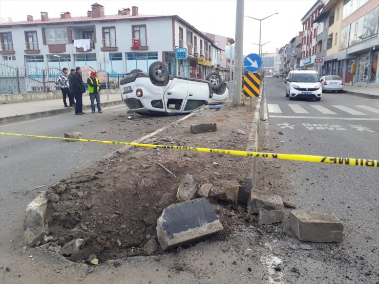 Sarıkamış’ta Trafik Kazası: 1 Yaralı