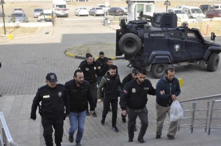 Kars’ta FETÖ Operasyonu