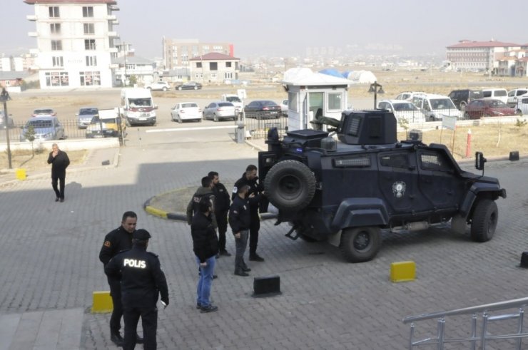 Kars’ta FETÖ Operasyonu