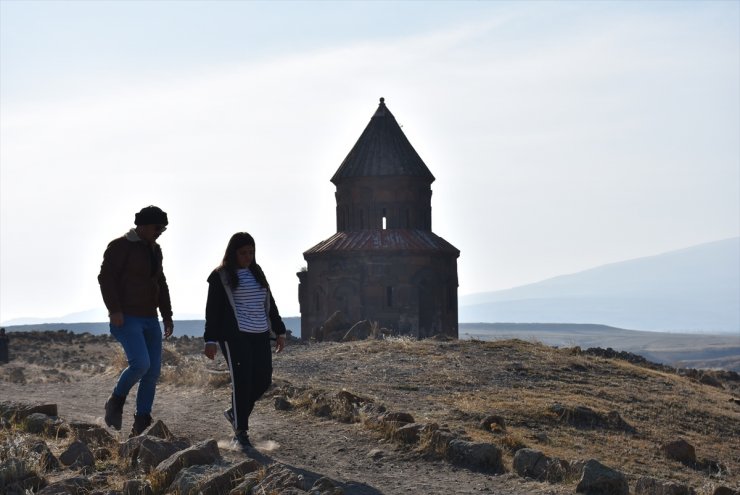 "Ani" Her Mevsim Başka Güzel