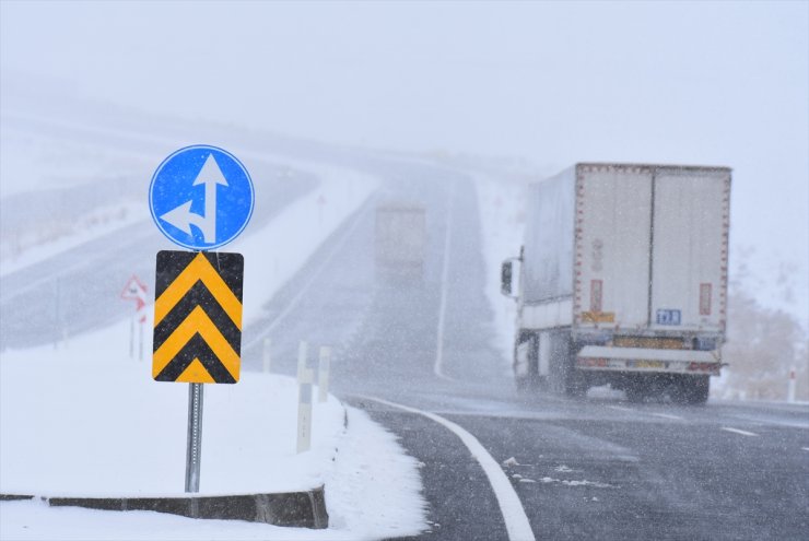 Kars İle Ardahan'da Kar ve Tipi