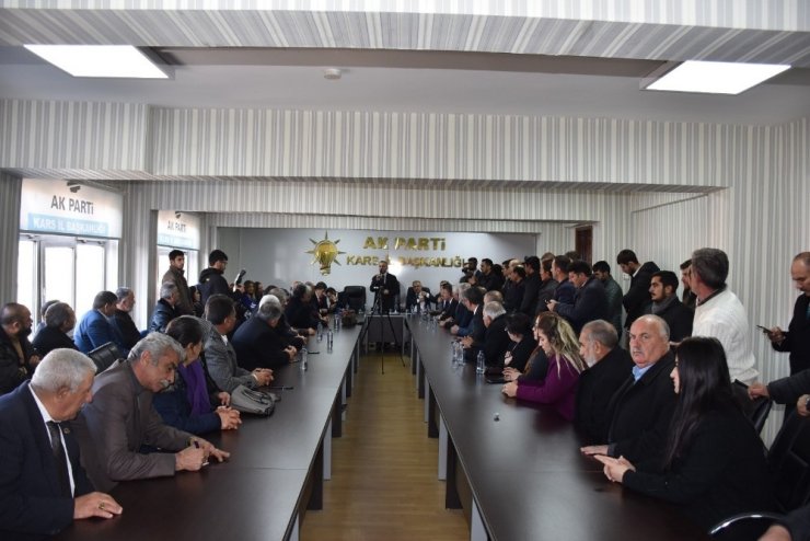 AK Partili Erkan Kandemir Kars’ta