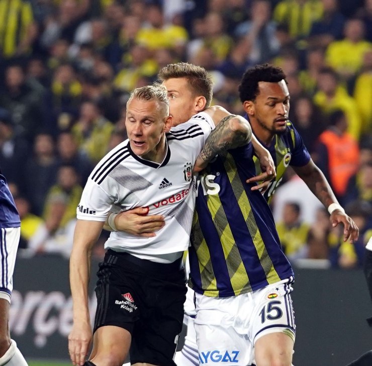 Yılın Son Derbisi Fenerbahçe’nin