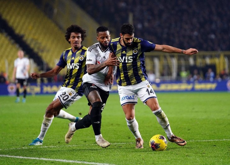 Yılın Son Derbisi Fenerbahçe’nin