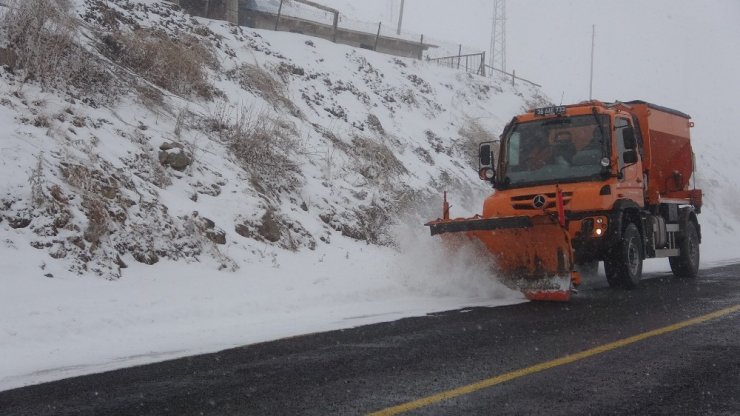 Ardahan’da Ulaşıma Kar, Tipi Ve Sis Engeli