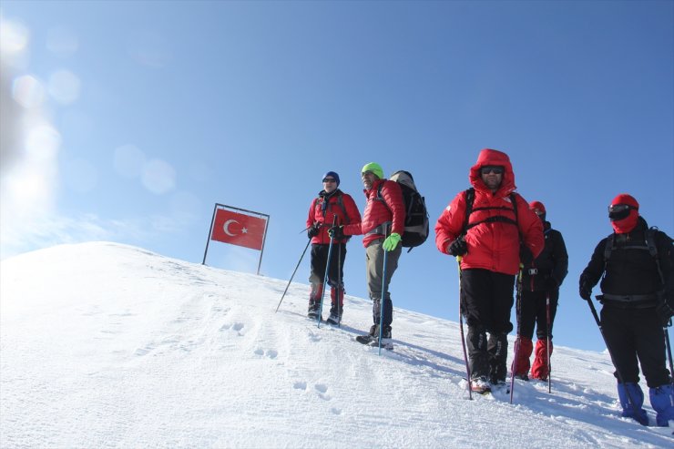 Dağcılar, Allahuekber Dağı'na Tırmandı