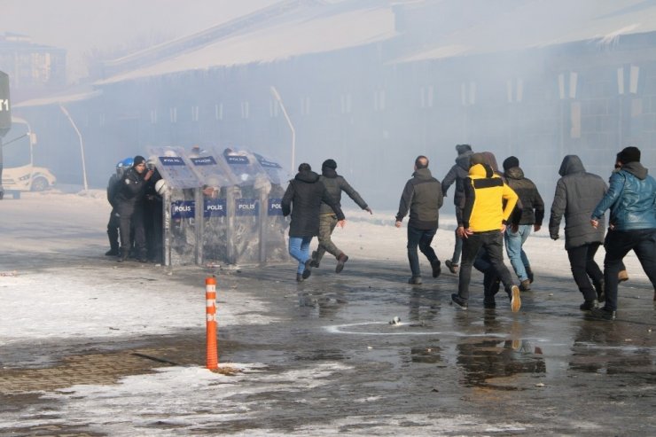 'Çevik Kuvvet Polisi'nden Tatbikat