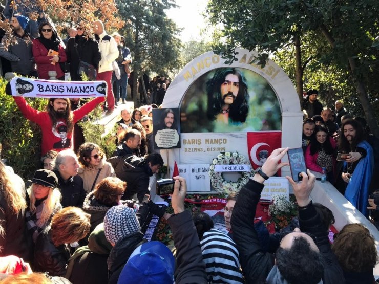 Barış Manço Ölümünün 21. Yılında Anıldı