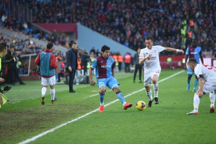 Trabzonspor Liderliğe Yükseldi