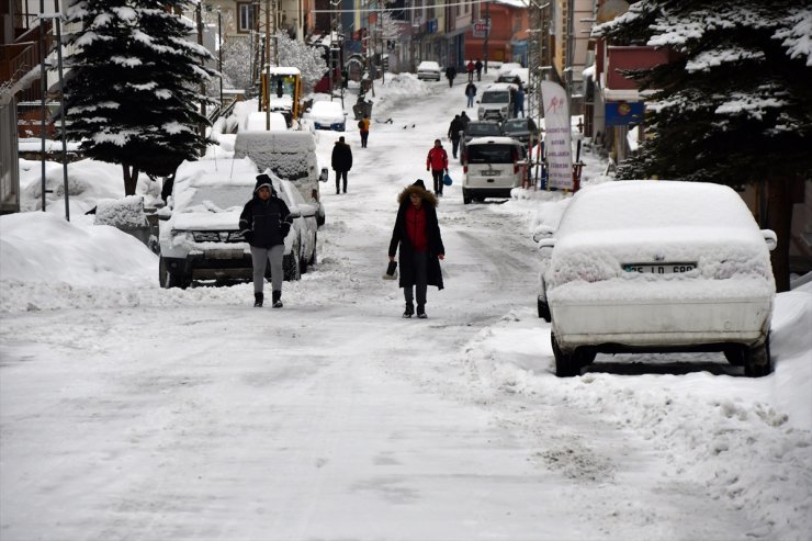 Kars ve Bölgede Kar Yağışı Sürecek