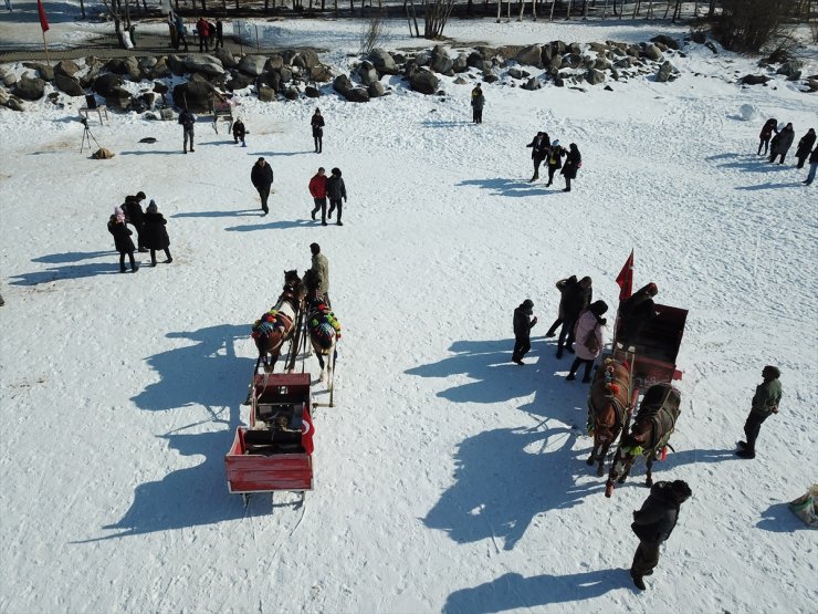 Turistlerin Vazgeçilmez Adresi Çıldır Gölü