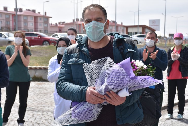 Kars'ta Covid-19'u Yenen Hasta Taburcu Oldu