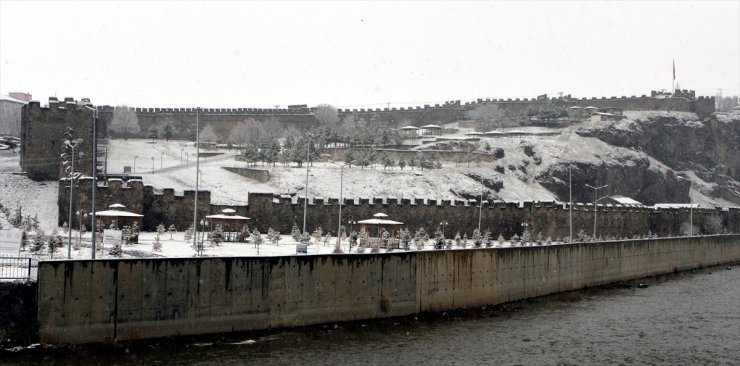 Ardahan'da 23 Nisan'da Kar Sürprizi