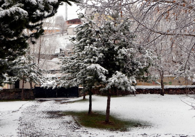 Ardahan'da 23 Nisan'da Kar Sürprizi