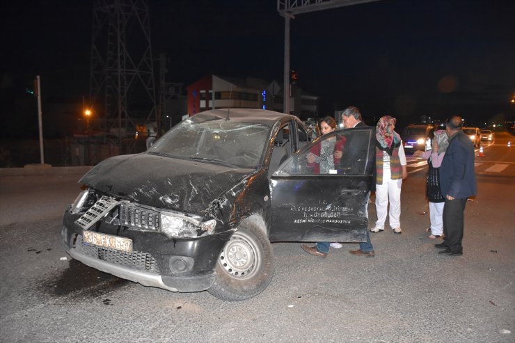 Kars'ta Trafik Kazası: 2 Yaralı