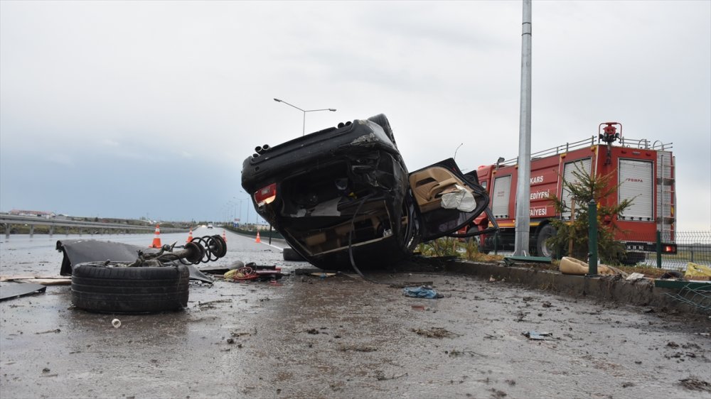 Kars'ta Trafik Kazası: 1 Ölü
