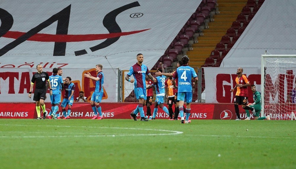 Süper Lig | Trabzonspor, Galatasaray'ı 3-1 Yendi