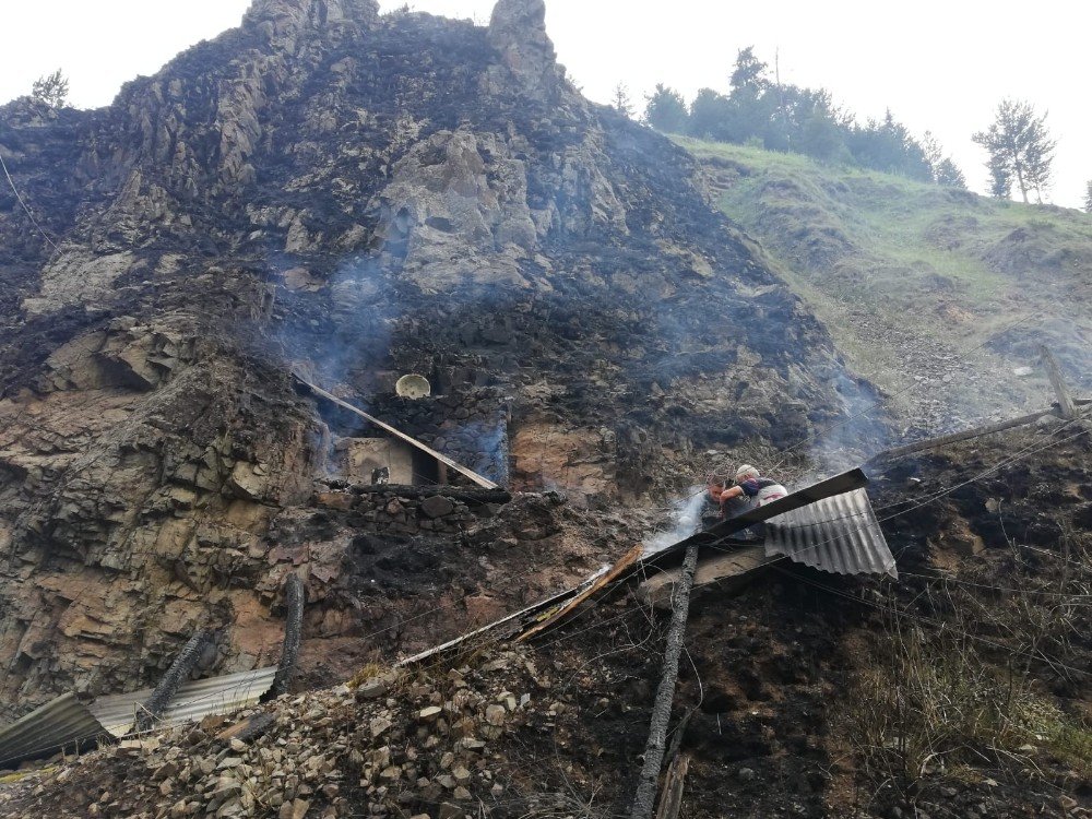 Artvin | Yusufeli'de 40'a Yakın Ev Kül Oldu