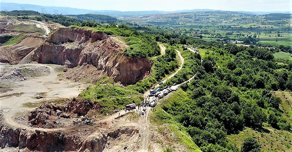 Havai Fişek Atıklarını Taşıyan Araçta Patlama