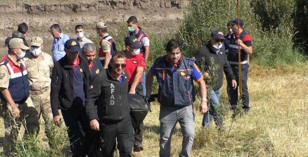 Kars Çayı’nda Boğulan Çocukların Cesetleri Sudan Çıkarıldı